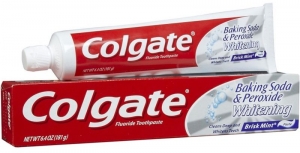 Colgate Baking Soda & Peroxide Whitening Di Macunu